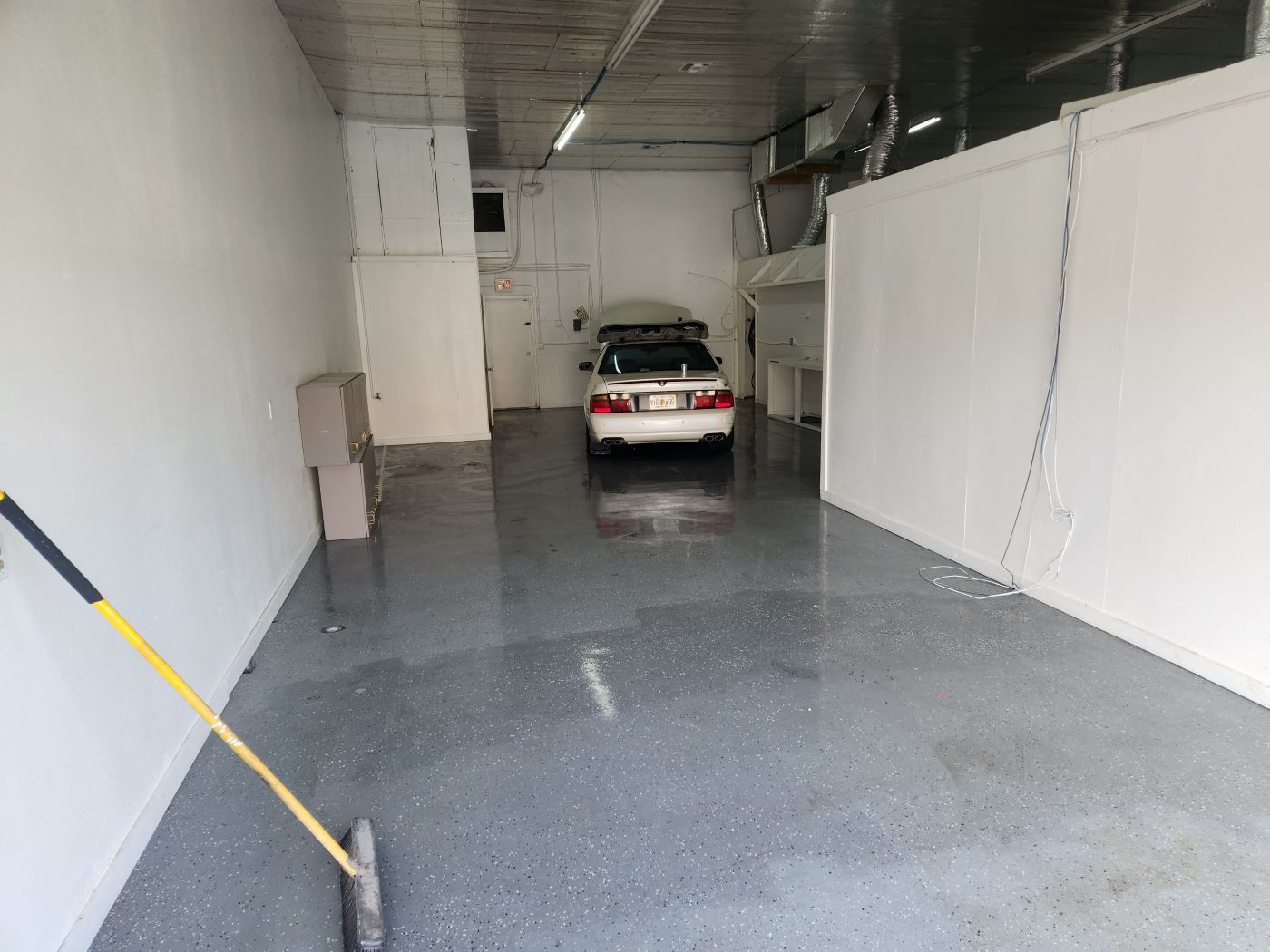 ormond_commercial_property_lease_garage1